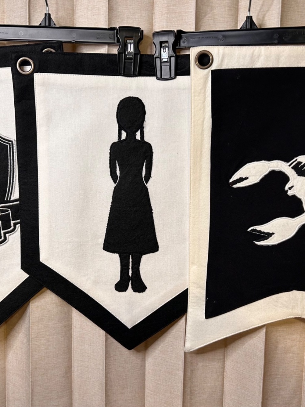 Pottery Barn x Wednesday B&W Fabric Pennant Set. Goth, Netflix, Halloween - Picture 4 of 7